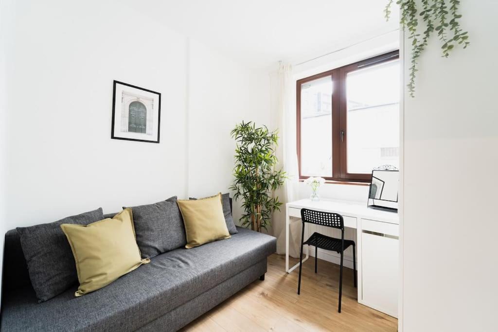 City Center - 3 Rooms - New Building - Private Parking Place - Garage Wrocław Eksteriør bilde